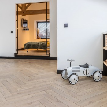 COREtec Naturals Herringbone 50 LVPEH 806 Forest, klikkes, halszálka vinyl padló int. parafa alátéttel
