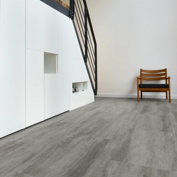 COREtec The Essentials Tile 50 LVT 1803 Weathered Concrete 03, klikkes vinyl padló int. parafa alátéttel