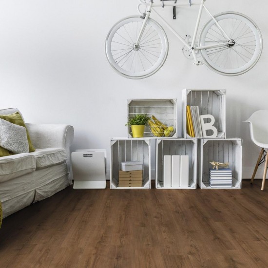 Kaindl FLOORganic XPT Supreme Natural Touch 8.5 SP K2910 SAROCCO MARSALA OAK SC vízálló laminált padló int. alátéttel