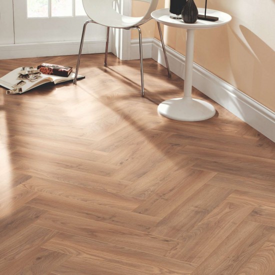 Krono Original MO.RE! HERRINGBONE 8 5947, Historic Oak vízálló, halszálka laminált padló